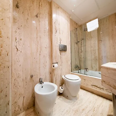 Soho Boutique 4*