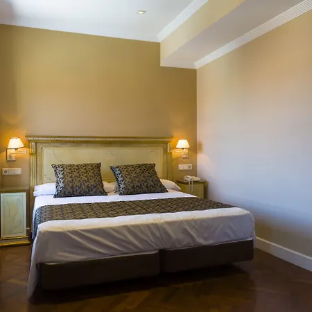 Hotel Soho Boutique 4*