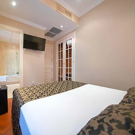 Soho Boutique 4*